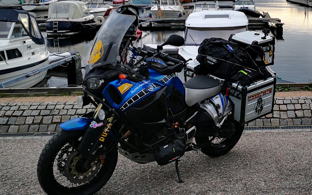 ¿Maletas rígidas o blandas para mi moto trail?